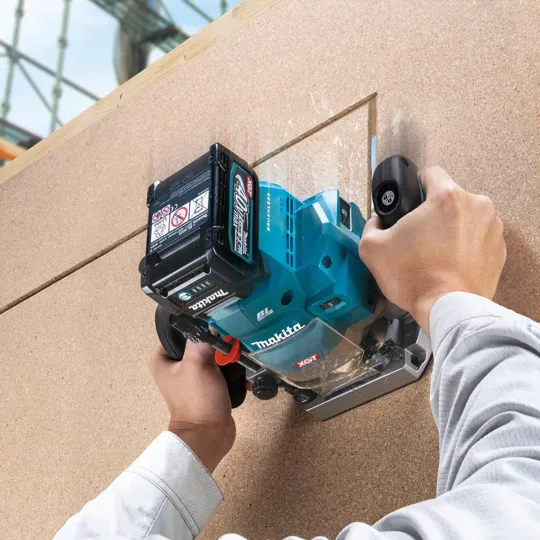 Makita RP001GZ02 40v XGT 1/2 Router Naked