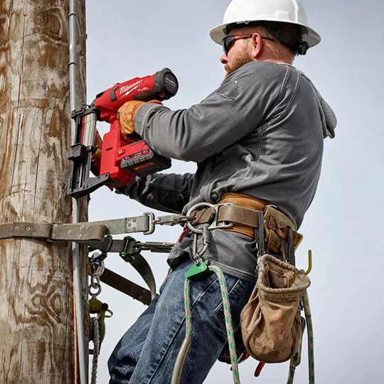 Milwaukee M18FFUS-0C 18v Fencing Stapler Naked