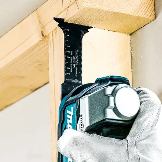 Makita TM001GZ02 40v XGT Multitool Starlock Naked