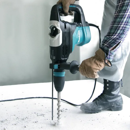 Makita HR4003C 40mm 6kg Sds Max Drill/Breaker 8.3J 110v