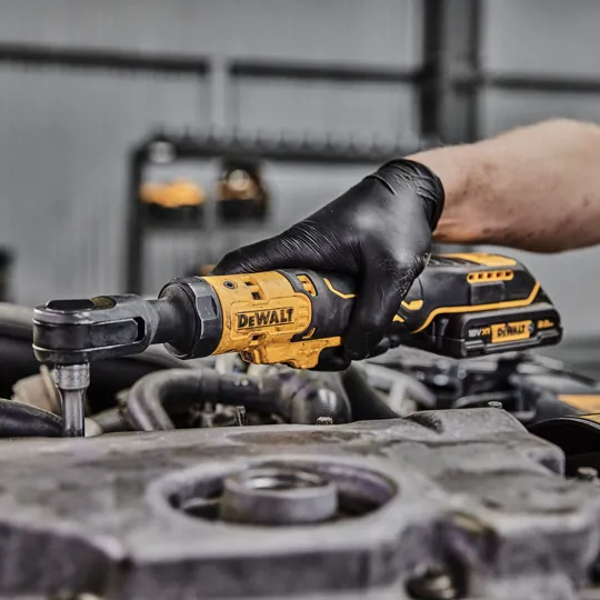 DeWalt DCF512N 18v XR Brushless 1/2 Drive Impact Ratchet Naked