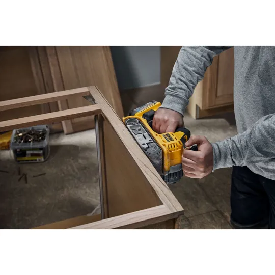 DeWalt DCW220N 18v XR Brushless Belt Sander 75mm Naked