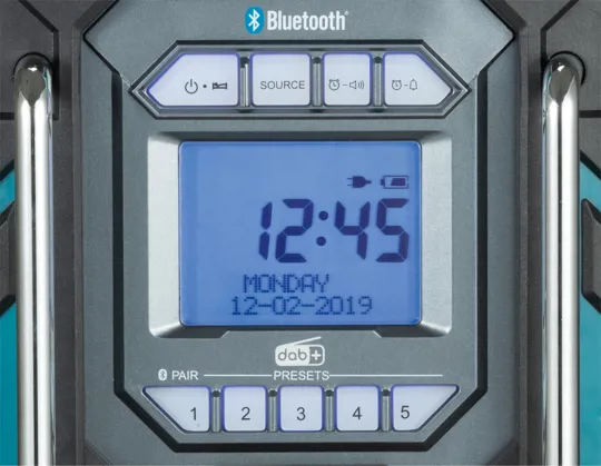 Makita DMR301 18v LXT DAB/Bluetooth Charging Radio
