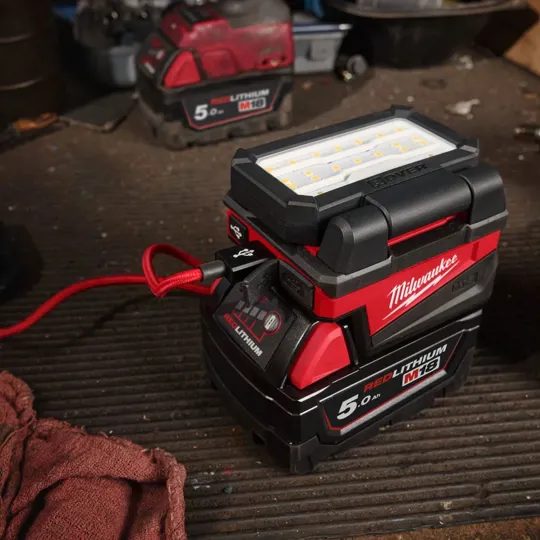 Milwaukee M18ALIS-0 18v Service Area Light Naked